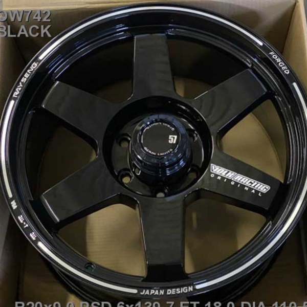 Легкосплавні  диски Off Road Wheels OW742 20x9,0 PCD5x150 ET18 D110,0 BLACK