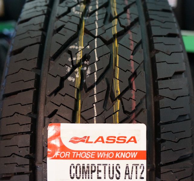 Всесезонні шини LASSA Competus A/T2 255/70 R15 112T XL 