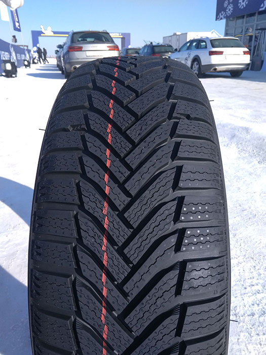 Зимові шини Michelin Alpin A6 225/60 R16 102H XL 