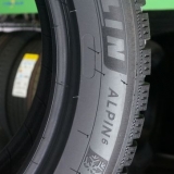 Зимові шини Michelin Alpin A6 205/60 R16 92T 