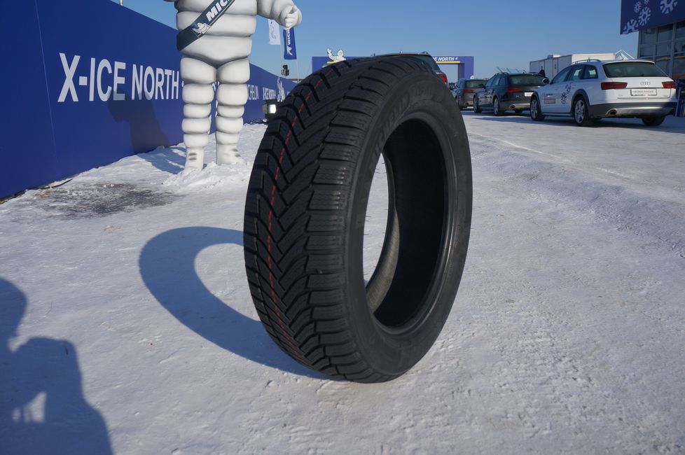 Зимові шини Michelin Alpin A6 195/60 R15 88H 