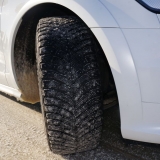Зимові шини Michelin X-Ice North 4 205/60 R16 96T XL  шип