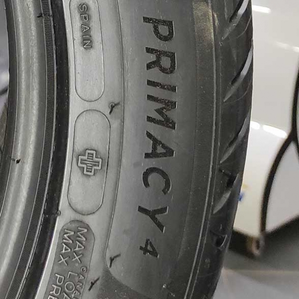 Літні шини Michelin Primacy 4 Plus 215/50 R18 92W 