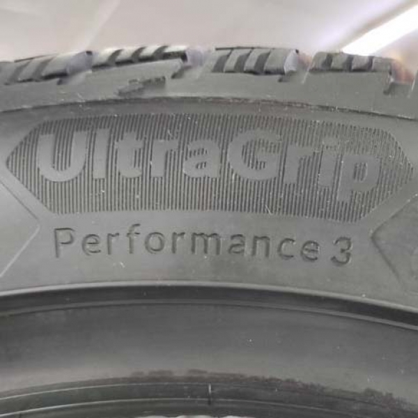 Зимние шины GoodYear UltraGrip Performance 3 205/55 R16 91T 